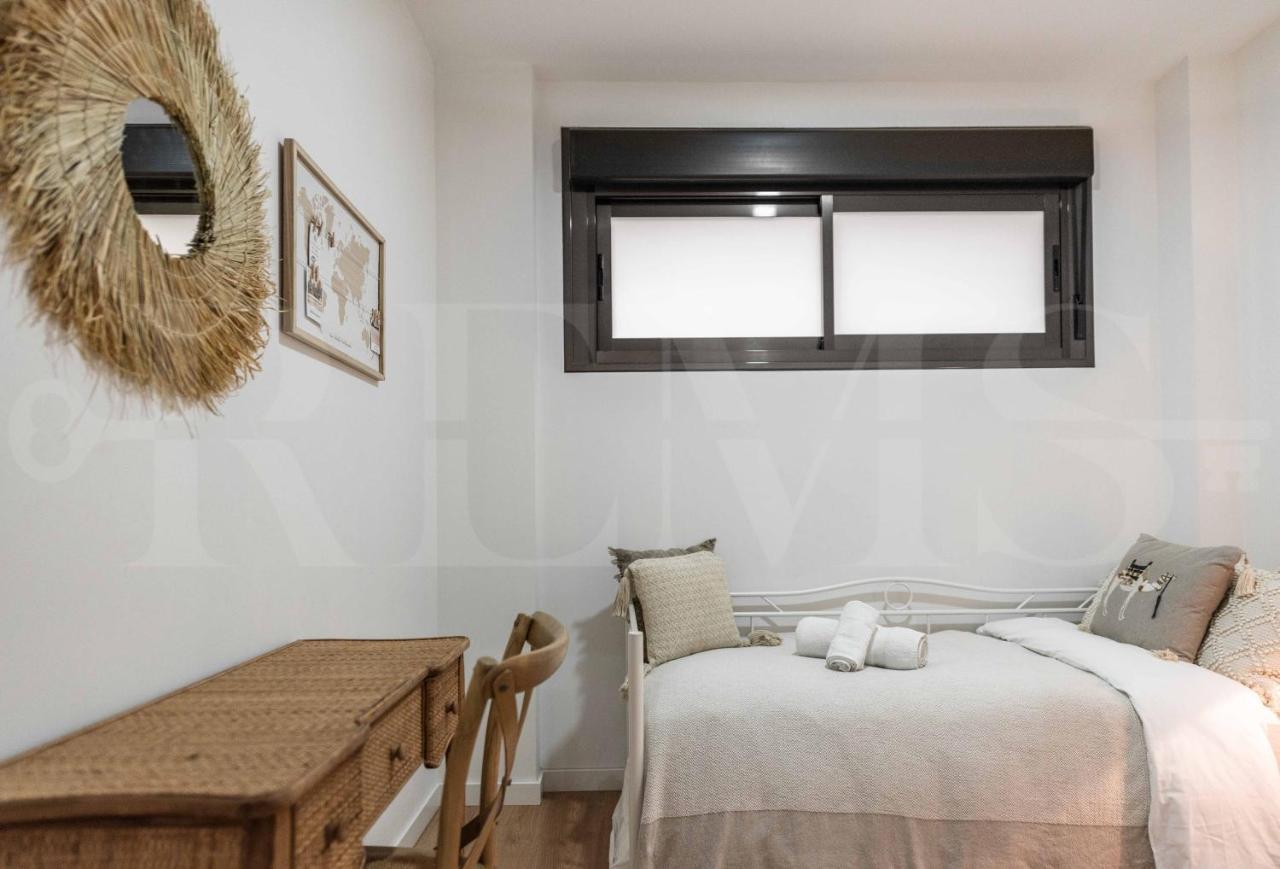 Lovely Boho Apartment With Parking - Historic Center By Rems Malaga Exterior photo